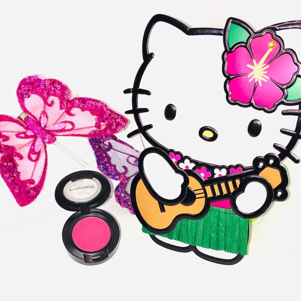 MAC Pink Eyeshadow